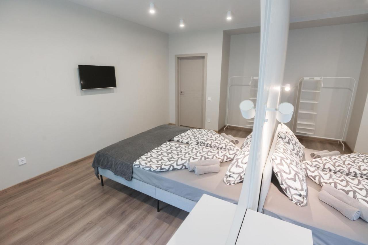 Scandinavian Apartment Elegant Lviv Buitenkant foto